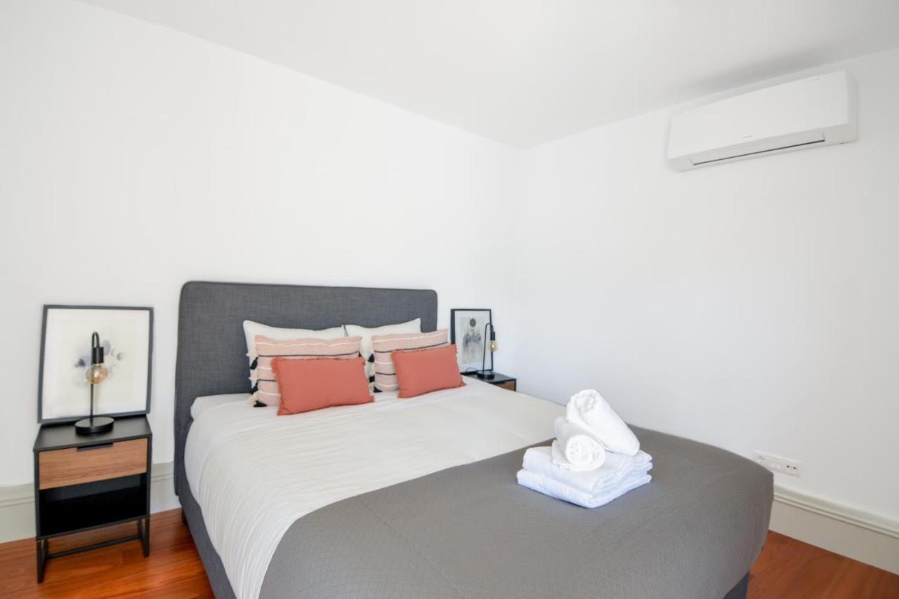 Free Parking - Aliados 107 Liberty Square Apartment Porto Exterior photo